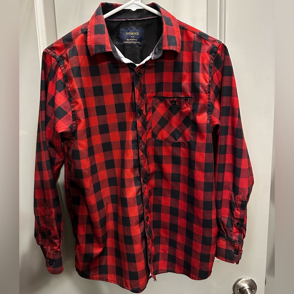 Nomad Size 14/16 (L) Red/Black Buffalo Plaid Long Sleeve Button Down Shirt NWOT